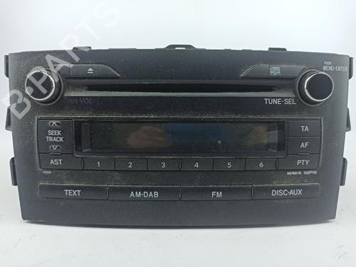 Radio TOYOTA AURIS (_E15_) 1.4 D-4D (NDE150_, NDE150R) 8612002A50