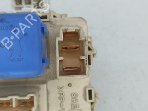 Fuse box NISSAN X-TRAIL I (T30) 2.2 dCi | BP13255888E1 