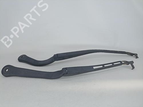 Used Front windshield wiper arm BMW 3 (E90) 320 d (163 hp) 14432263