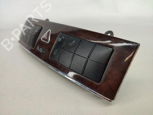 Switch MERCEDES-BENZ C-CLASS (W203) C 180 Kompressor (203.046) | BP13484110I30 