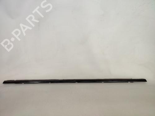 Other MERCEDES-BENZ C-CLASS (W203) C 180 Kompressor (203.046) RASPADOR PORTA FRENTE DIREITA