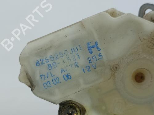 Rear right lock NISSAN TERRANO II (R20) 2.7 TDi 4WD | BP13516801C99 