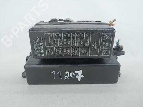 Fuse box NISSAN TERRANO II (R20) 2.7 TDi 4WD 71543024