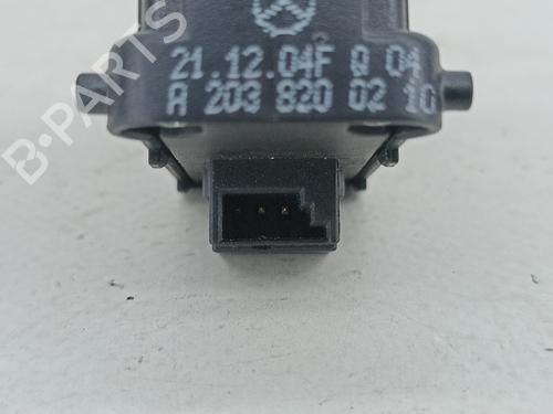 Right front window switch MERCEDES-BENZ C-CLASS (W203) C 230 Kompressor (203.040) | BP13533278I26 