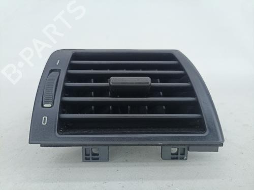 Difusor / Saída de ar BMW 3 Touring (E46) 320 d (150 hp) DIREITO