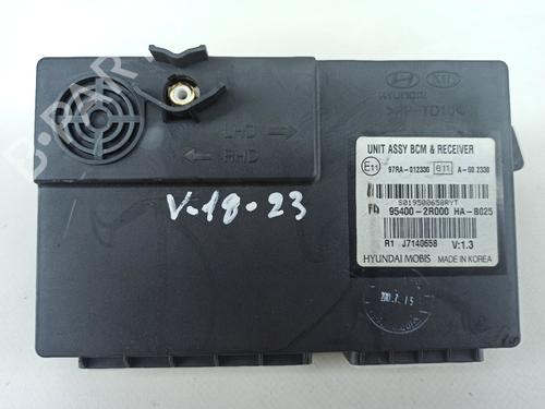 Used Engine control unit (ECU) HYUNDAI i30 (FD) 1.6 CRDi (90 hp) 13574660