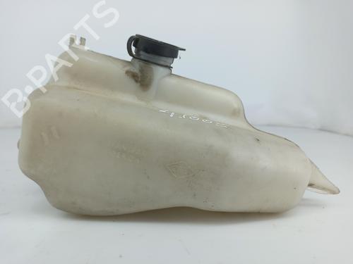 Windscreen washer tank RENAULT CLIO I (B/C57_, 5/357_) 1.2 (B/C/S57A, B/C57S, 5/357F, 5/357J, 5/357L, 5/357R) (58 hp) 7700793031