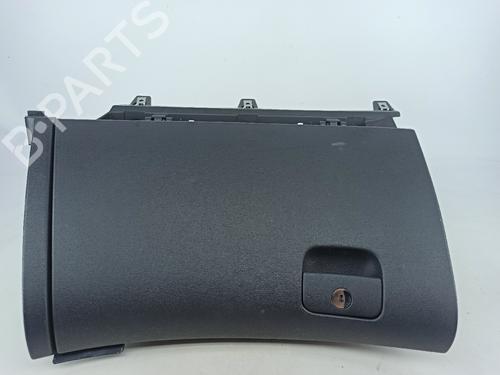 Used Glove box HYUNDAI i30 (FD) 1.6 CRDi (90 hp) 13574637