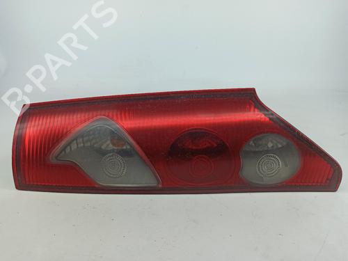 Right taillight RENAULT KANGOO / GRAND KANGOO II (KW0/1_) 1.5 dCi 70 (KW0V, KW0A) (68 hp) 8200419945