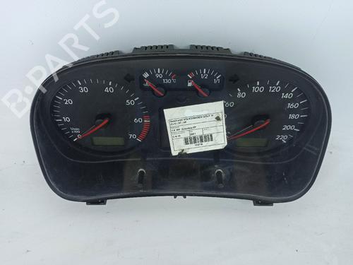 Used Instrument cluster VW GOLF IV (1J1) 1.4 16V (75 hp) 6173228