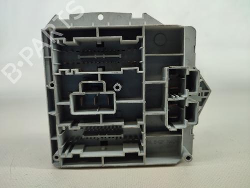 Boîte à Fusibles FIAT PUNTO (188_) 1.2 60 (188.030, .050, .130, .150, .230, .250) | BP13715731E1 