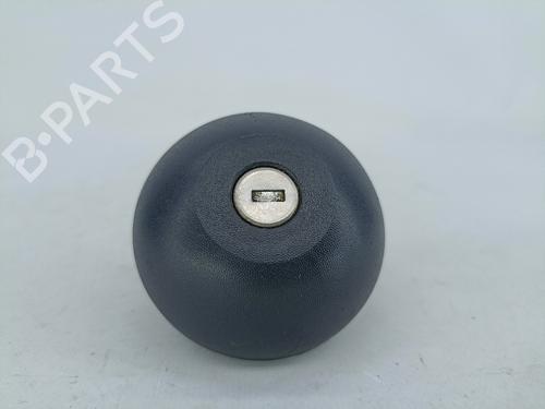 Used Fuel flap DACIA SANDERO II 1.0 SCe 75 (B8JC, B8JD, B8NC) (73 hp) 13715723