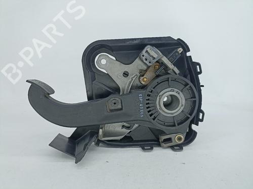Hand brake MERCEDES-BENZ C-CLASS Coupe (CL203) C 200 Kompressor (203.742) PEDAL TRAVÃO PARQUE