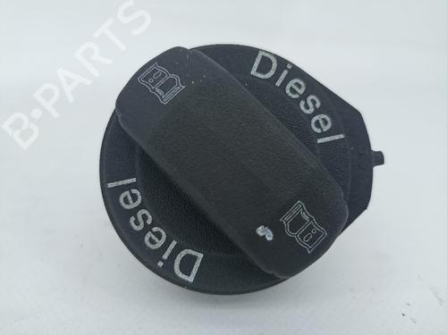 Fuel flap VW PHAETON (3D1, 3D2, 3D3, 3D4, 3D6, 3D7, 3D8, 3D9) 5.0 V10 TDI 4motion 1J0201553G
