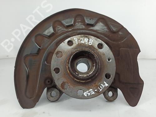 Used Left front steering knuckle SEAT LEON (5F1) 1.5 TGi (131 hp) 13881641