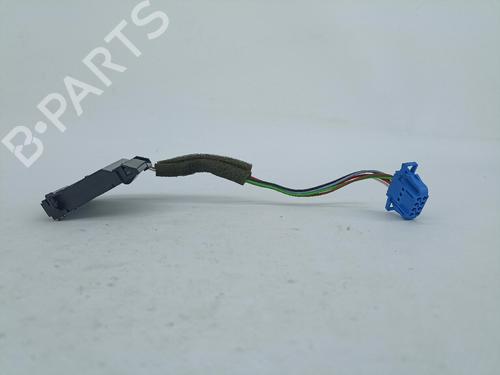 Switch VW PHAETON (3D1, 3D2, 3D3, 3D4, 3D6, 3D7, 3D8, 3D9) 5.0 V10 TDI 4motion | BP13881411I30 