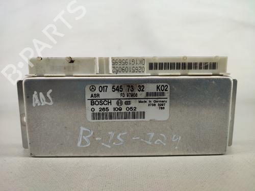 ABS pump MERCEDES-BENZ E-CLASS (W210) E 290 Turbo-D (210.017) 0175457332