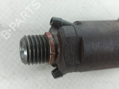 Injector FORD MONDEO II (BAP) 1.8 TD | BP14852525M100