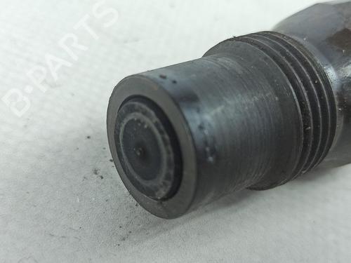 Injector FORD MONDEO II (BAP) 1.8 TD | BP14852525M100