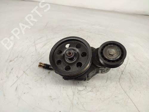Used Steering pump FORD FOCUS I Turnier (DNW) [1999-2007]  14853750