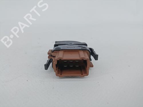 BP14914700I28 | Right rear window switch RENAULT LAGUNA II Grandtour (KG0/1_) 1.6 16V (KG0A, KG0L) BP14914700I28