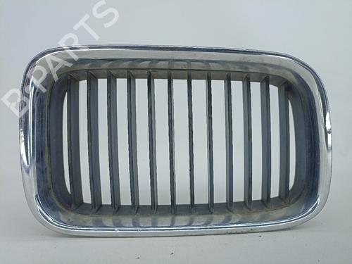 Used Grille BMW 3 Touring (E36) 318 tds (90 hp) 15244532