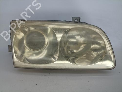 Used Right headlight HYUNDAI TRAJET (FO) 2.0 CRDi (113 hp) 15244550