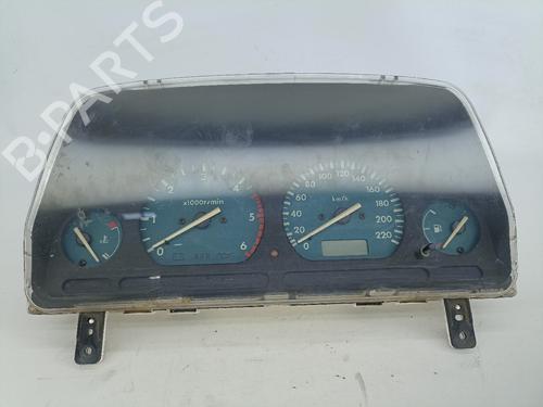 Used Instrument cluster LAND ROVER FREELANDER I (L314) 2.0 DI 4x4 (98 hp) 15249128
