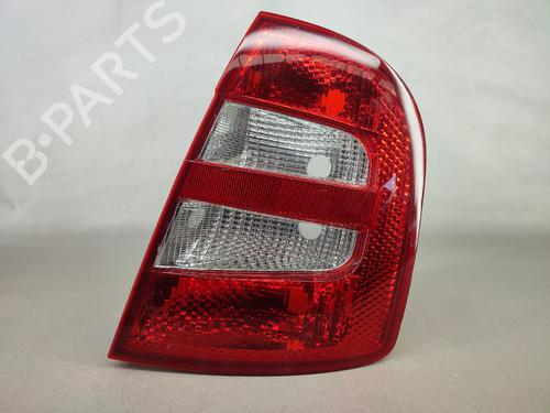 Right taillight SKODA FABIA I (6Y2) 1.4 086651901RR