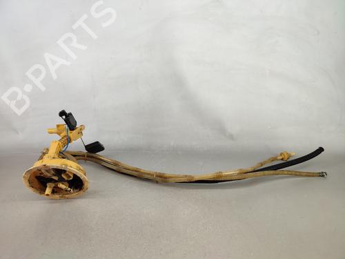 Used Fuel pump BMW 3 (E90) 320 d (163 hp) 15556529