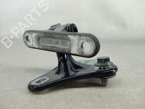 other-mercedes-benz-c-class-w203-c-220-cdi-203006-203008-dobradica-capot-2000-2001-2002-2003-2004-2005-2006-2007-15665294 main image