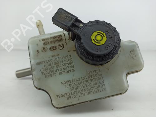 Brake master cylinder SEAT ALTEA (5P1) 1.9 TDI | BP15684532M77 