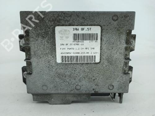 Used Engine control unit (ECU) FIAT PUNTO (176_) 75 1.2 (73 hp) 15739478