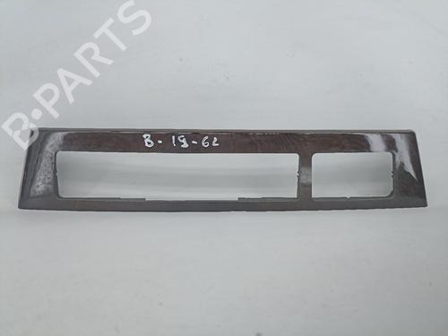 Inne BMW 7 (E65, E66, E67) 730 d ACABAMENTO INTERIOR