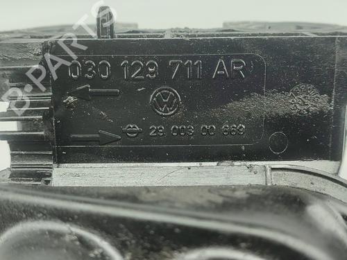 Intake manifold VW GOLF III (1H1) 1.4 | BP15832732M70