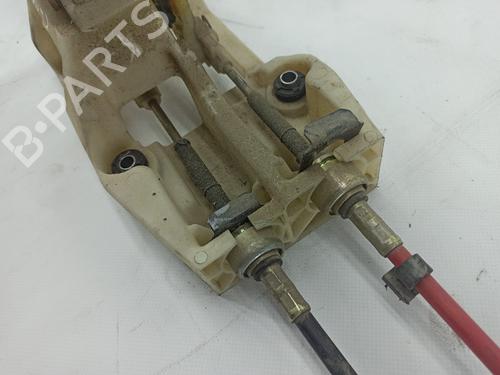 Gear lever KIA SPORTAGE II (JE_, KM_) 2.0 CRDi 4WD | BP15832954M90 
