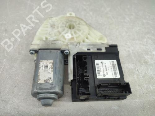 Left front window motor VW GOLF VI (5K1) 1.4 TSI | BP15832953E21 