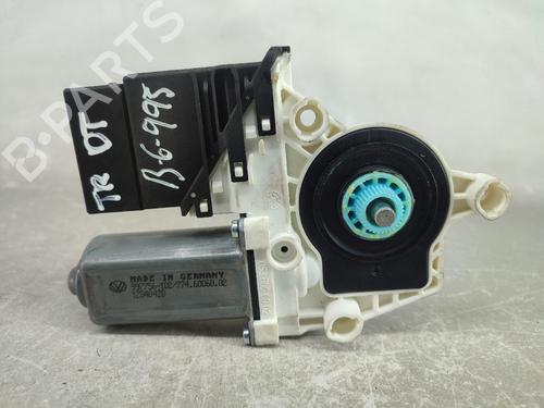 Right rear window motor VW GOLF VI (5K1) 1.4 TSI 5K095704C