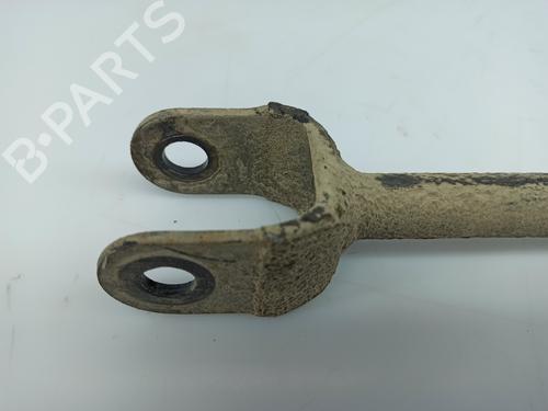Right rear suspension arm KIA SPORTAGE II (JE_, KM_) 2.0 CRDi 4WD | BP15883318M15 