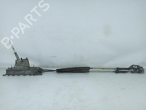 Used Gear lever VW TOURAN (1T1, 1T2) 2.0 TDI 16V (140 hp) 15900127