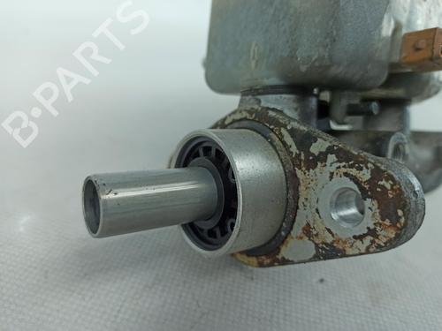 Brake master cylinder KIA SPORTAGE II (JE_, KM_) 2.0 CRDi 4WD | BP15833014M77 