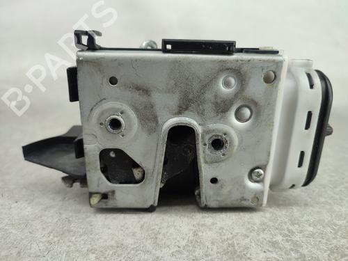 Cerradura puerta trasera izquierda AUDI A4 B5 Avant (8D5) 1.9 TDI (115 hp) 8D0839015A