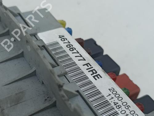 Fuse box FIAT PUNTO (188_) 1.2 16V 80 (188.233, .235, .253, .255, .333, .353, .639,... | BP15945179E1