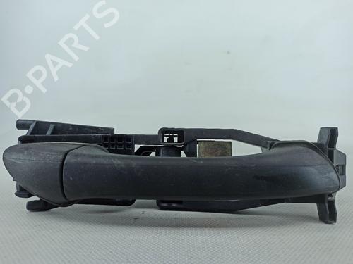 Używane Klamka zewnętrzna drzwi przednich prawych MERCEDES-BENZ C-CLASS (W203) C 200 CDI (203.007) (122 hp) 16063417