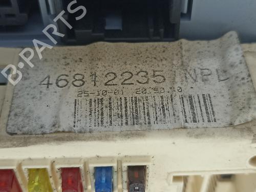 Fuse box FIAT PUNTO (188_) 1.2 16V 80 (188.233, .235, .253, .255, .333, .353, .639,... | BP16139833E1