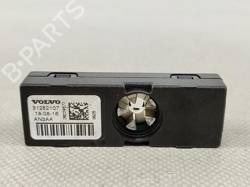 Andre VOLVO V40 Hatchback (525) D2 (120 hp) 16217874