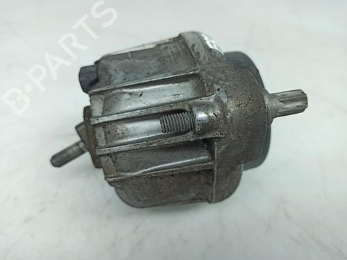 Used Engine mount BMW 3 Touring (E91) 320 d (163 hp) 16495202