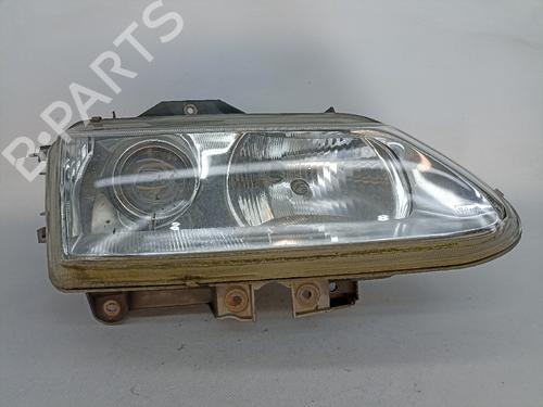 Right headlight RENAULT ESPACE III (JE0_) 2.2 dCi (JE0K) N.V