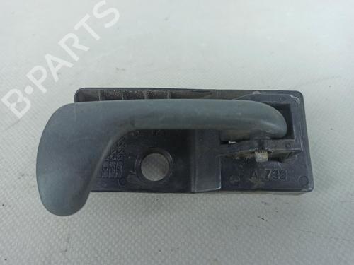 Used Front left interior door handle FIAT PUNTO (176_) 75 1.2 (73 hp) 16689946