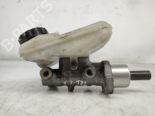 Used Brake master cylinder Brake master cylinder CITROËN XSARA (N1) 1.4 i (75 hp) 16827465 16827465